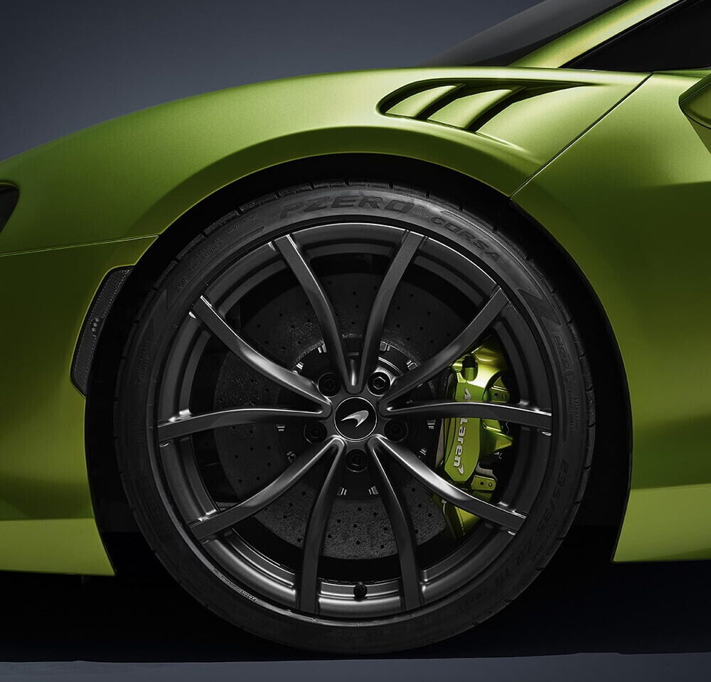Pneumatico Pirelli P Zero Cyber Tyre