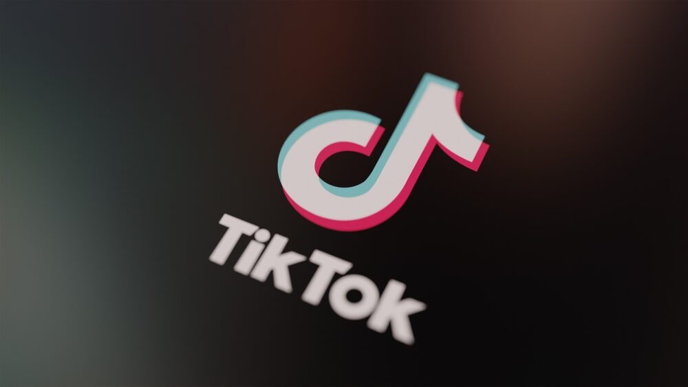 Immagine rappresentativa di TikTok e intelligenza artificiale