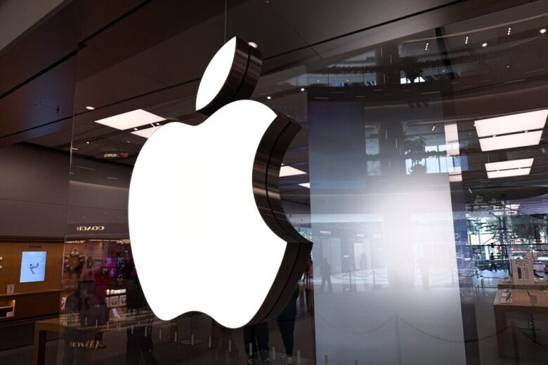 Logo Apple e OpenAI