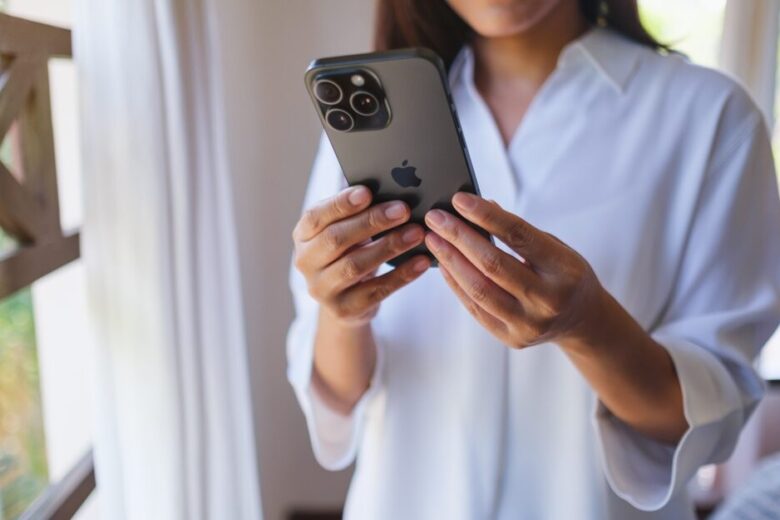 iPhone Ultra